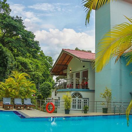 Senani Hotel Kandy Bagian luar foto
