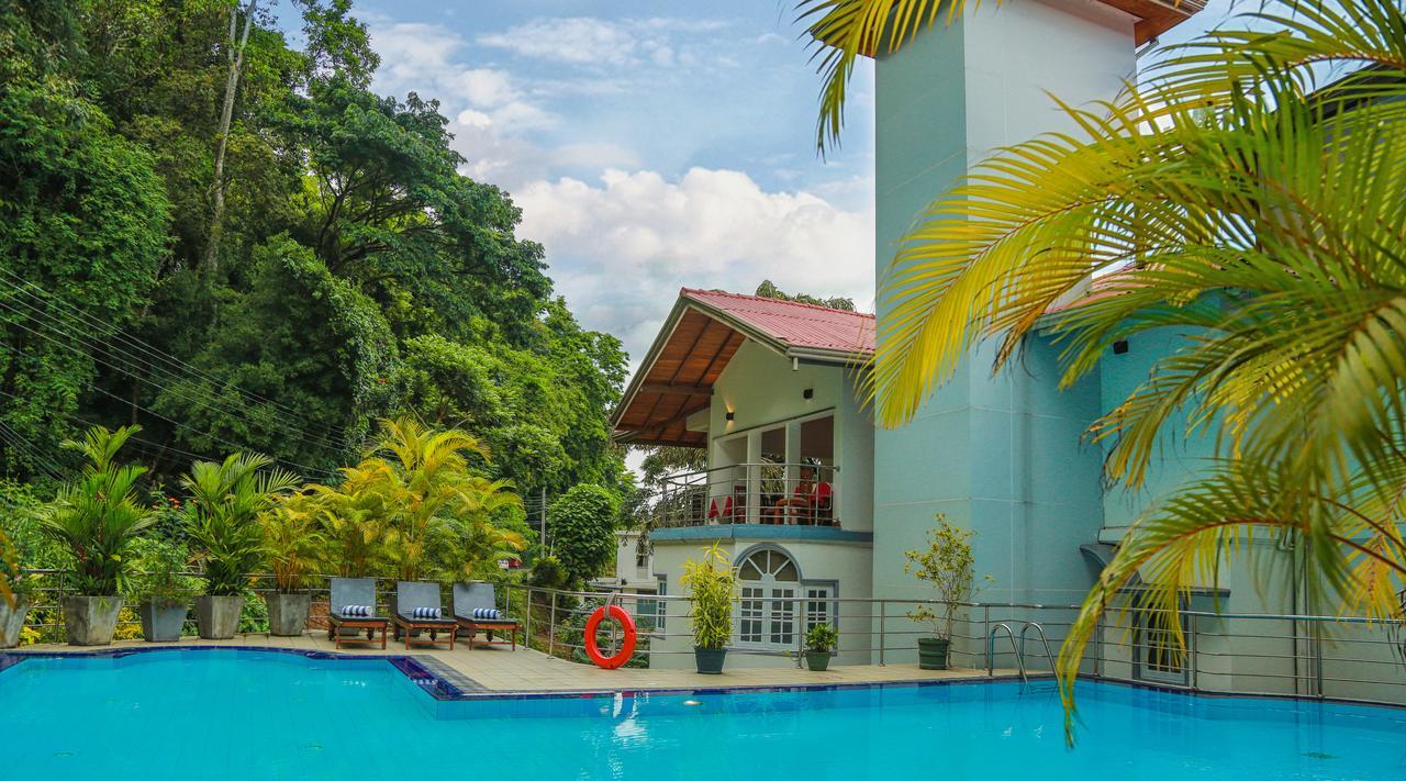 Senani Hotel Kandy Bagian luar foto